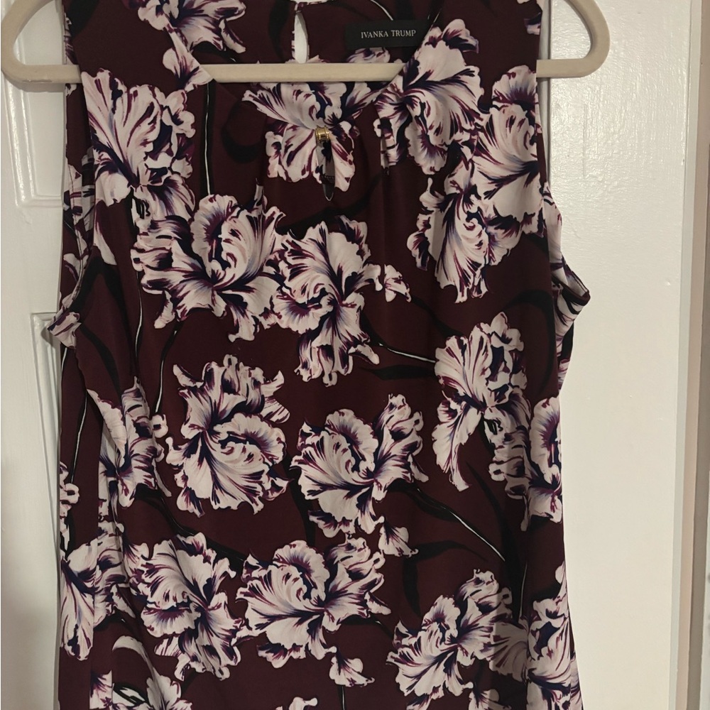 Ivanka Trump Women's Floral Sleeveless Top - Burgundy and White